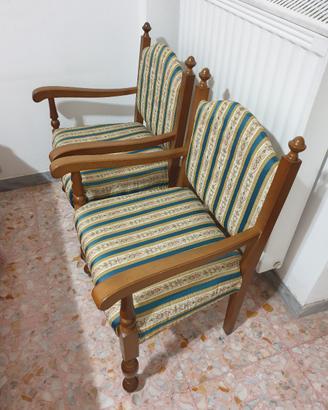 2 POLTRONE POLTRONCINE LEGNO VINTAGE IMBOTTITE 
