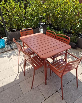Tavolo metallo da esterno rosso terracotta