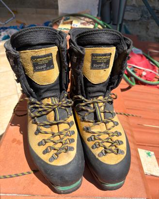 La sportiva Nepal  Evo