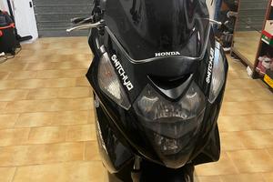 Honda silver wing 400
