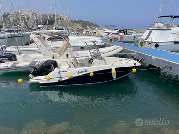 Quicksilver activ 555 open