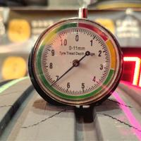 4 GOMME 235 60 18 BIRDGESTONE 80/85% DOT24