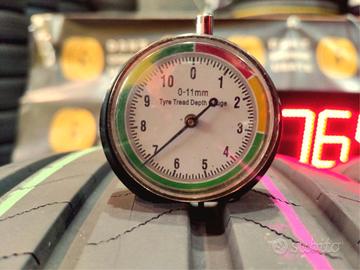 4 GOMME 235 60 18 BIRDGESTONE 80/85% DOT24