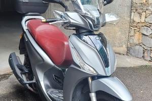 Kymco People 150