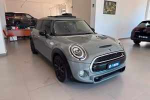 Mini Mini 5 Porte 2.0 Cooper SD Hype auto PROMO DE