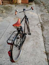 Bicicletta Silvestrini accessori Brooks