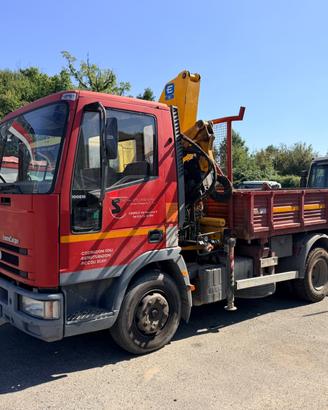 Iveco Eurocargo 100E18 gru e ribaltabile