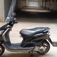piaggio fly 150