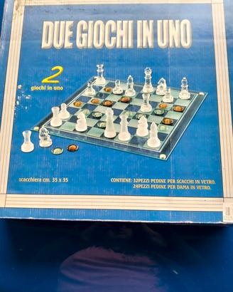 Scacchiera e dama in vetro  vintage 2 giochi in 1