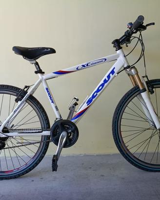 Mountain Bike Scout da Donna con Cambio Shimano