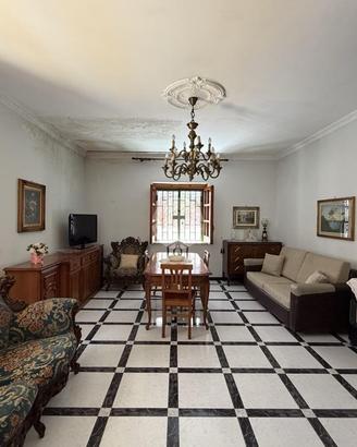 CASA DI CORTE A VILLARICCA