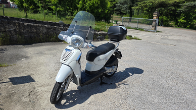 Scarabeo 200ie Light Bianco - 2011 - 25.000km