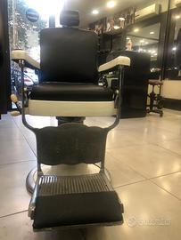 Due poltrone epoca da salone barbiere funzionanti