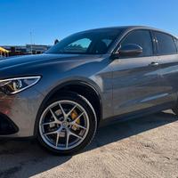 Alfa Romeo Stelvio 2.2 Turbodiesel 210 CV AT8 Q4 E