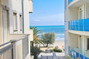 Appartamento fronte mare 6 posti letto