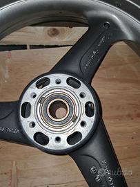 Cerchio anteriore da 17 Ducati Monster.