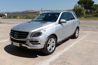 MERCEDES ML 250 BlueTEC 4Matic Sport