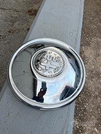 BORCHIA COPPA RUOTA IN METALLO CROMATA ALFA ROMEO 