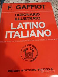Dictionaries illustrato  latino  italiano 