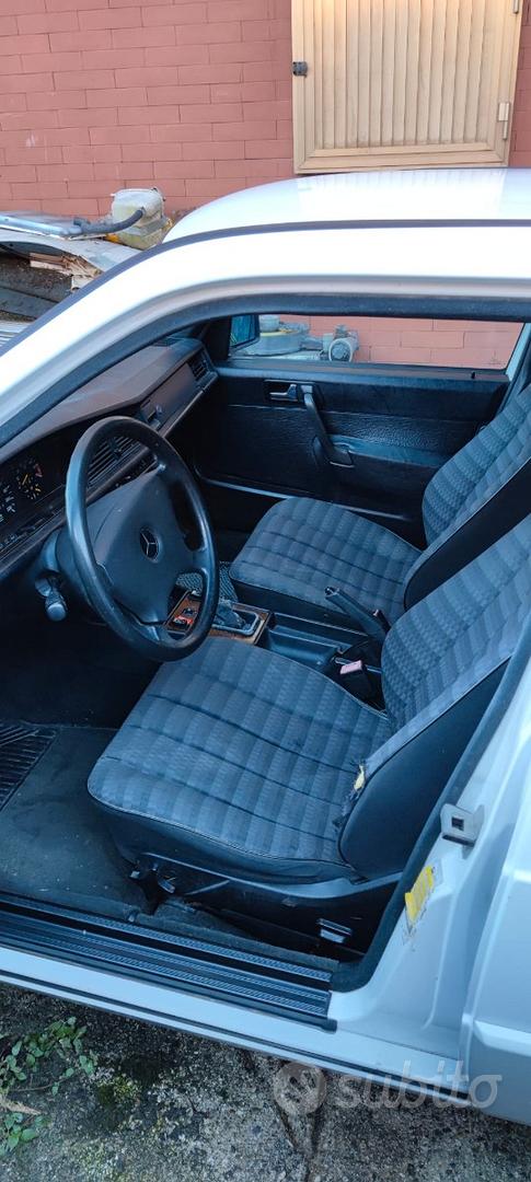 Mercedes-Benz 190 1992 photo 3