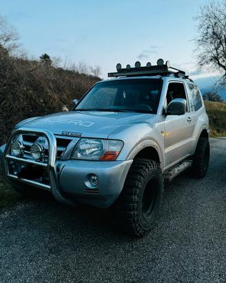 Pajero 2.5 v60