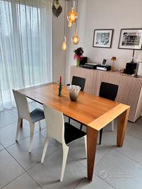 Tavolo allungabile in legno massello