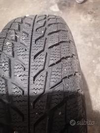 Gomme da neve 165/70R 13 con cerchioni ferro