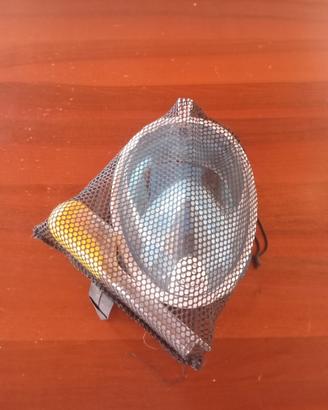 maschera Decathlon buono stato non trattabile 