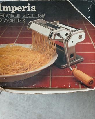 MACCHINA PER PASTA