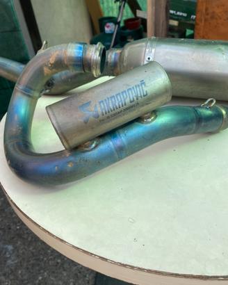 Scarico akrapovic