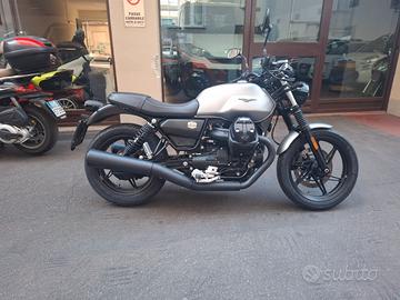 Moto guzzi V stone