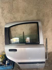 Sportello lato destro posteriore panda 2006