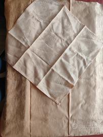 Copri macchia e tovaglioli