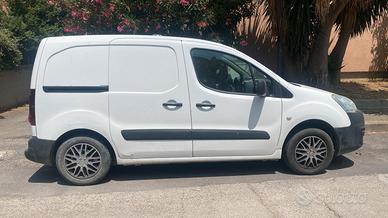Furgone Peugeot Partner