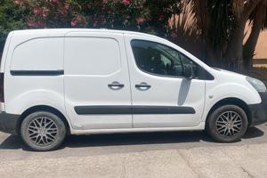 Furgone Peugeot Partner