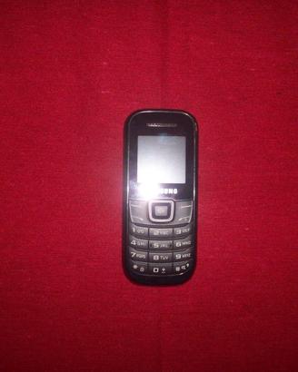 Telefono Cellulare Samsung YATELEY GT-E1200I black