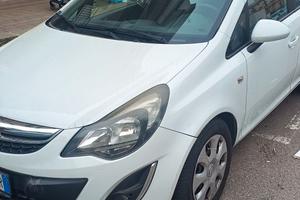 Opel Corsa 1.2 benzina e GPL 2014