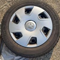 4 Ruote complete in metallo 185/60R15