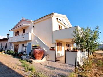 Casa indipendente con terreno a Narcao Rio Murtas