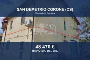 Immobile in asta di 561 m² con più di 5 locali a S
