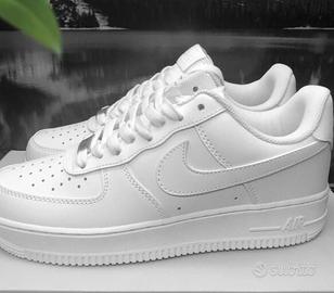 Nike Air Force 1 Nuovo 43, Classico e Comodo