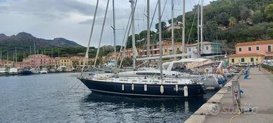 Barca a vela goletta vetroresina Restera 47 2 alb