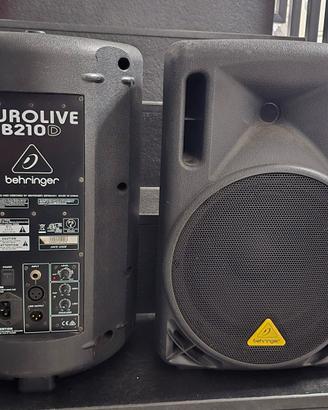 Coppia Casse Attive Behringer Eurolive B210D  200W