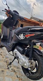 scooter typhonn 