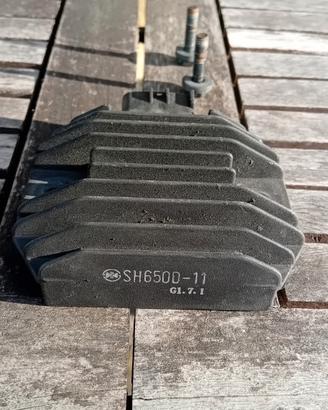Regolatore di tensione Dragstar xvs 650