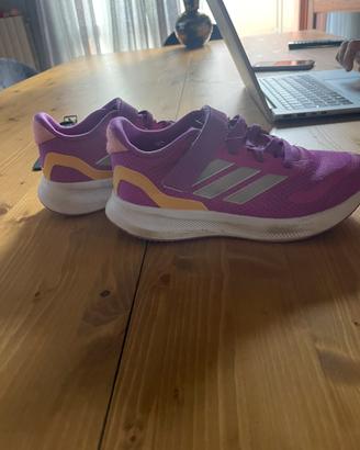 Scarpe bimba