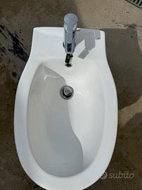 Coppia sanitari