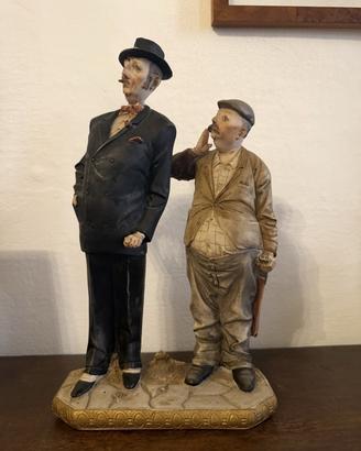 Gruppo biscuit due anziani stile Capodimonte
