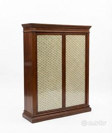 Coppia di credenze stile classico in legno  mobili