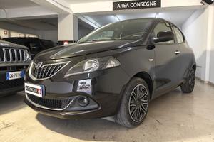 Lancia Ypsilon 1.0 FireFly 70cv Hybrid Gold